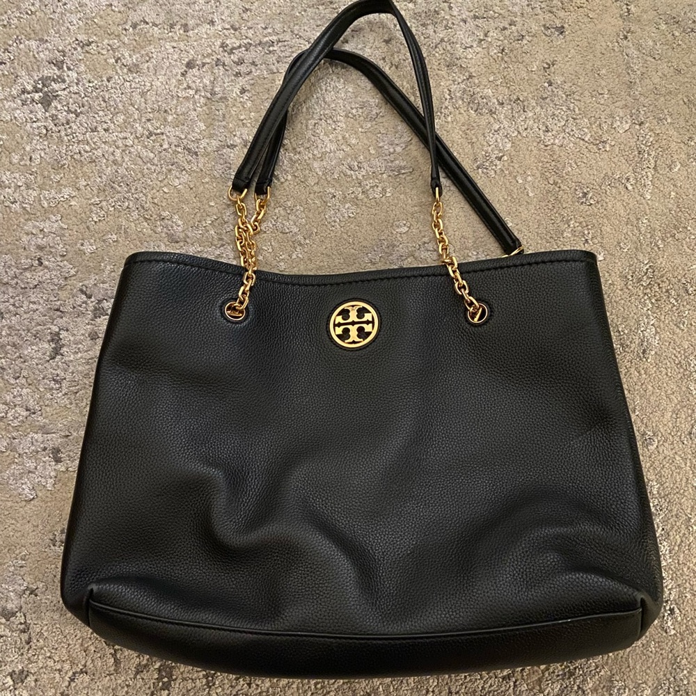 EUC Beautiful Tory Burch Handbag 👜!!